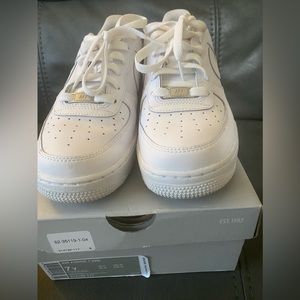 White Air Force 1